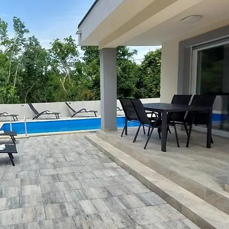 House With A Swimming Pool Gabonjin, Krk - 21702 度假居 马林斯卡