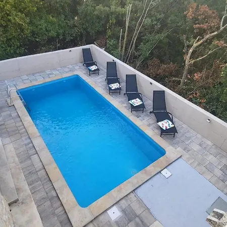 House With A Swimming Pool Gabonjin, Krk - 21702 度假居 马林斯卡