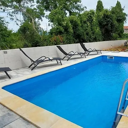 Holiday home House With A Swimming Pool Gabonjin, Krk - 21702 Malinska